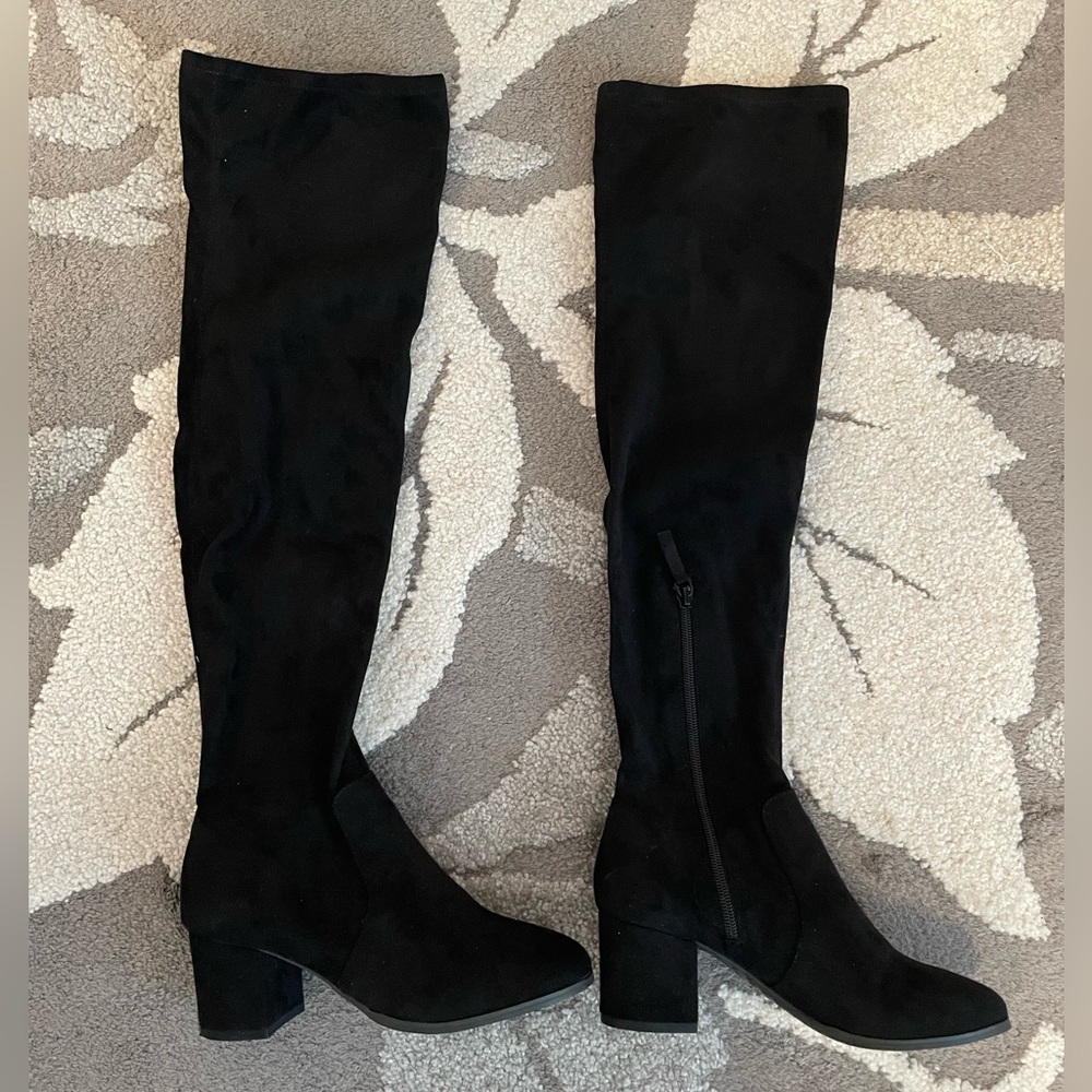 Tahari Jodi Black Suede Over The Knee Boots Size 6